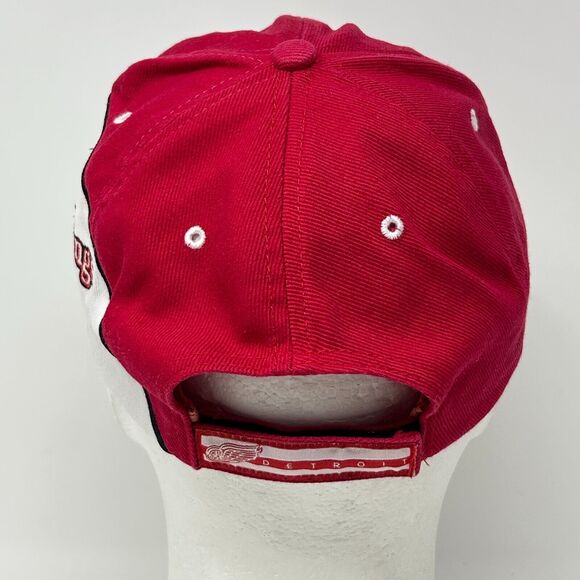 Detroit Red Wings Hat Baseball Cap NHL Ice Hockey 6 Panel Strapback Fan Favorite - Picture 3 of 11
